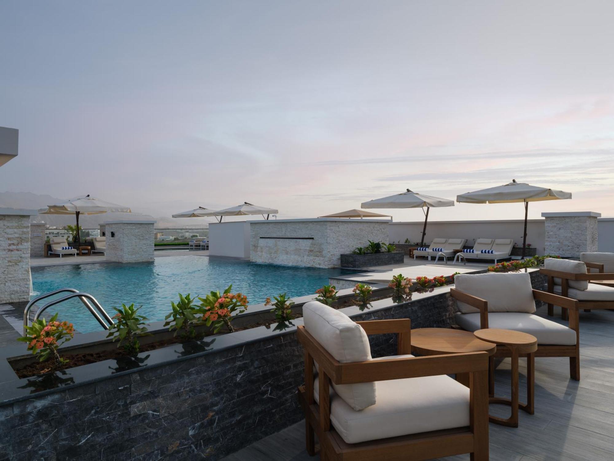 Doubletree By Hilton Muscat Qurum Exterior photo