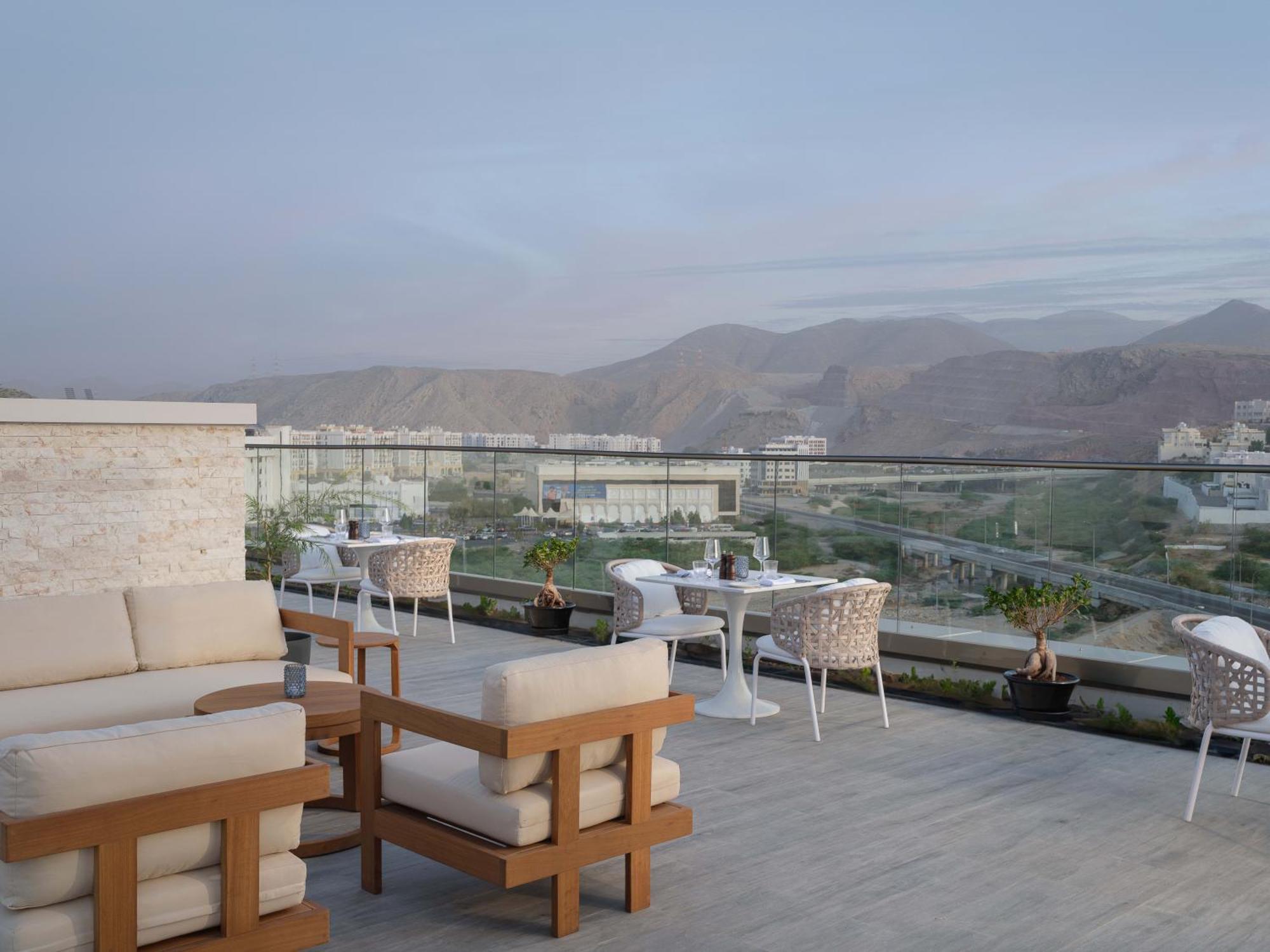 Doubletree By Hilton Muscat Qurum Exterior photo
