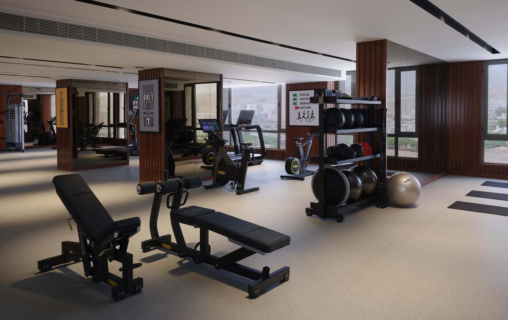 Doubletree By Hilton Muscat Qurum Exterior photo